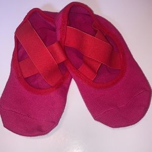 One Unbranded Pink & Red Strap Slipper Sock with Grippers One Size NEW NO TAG